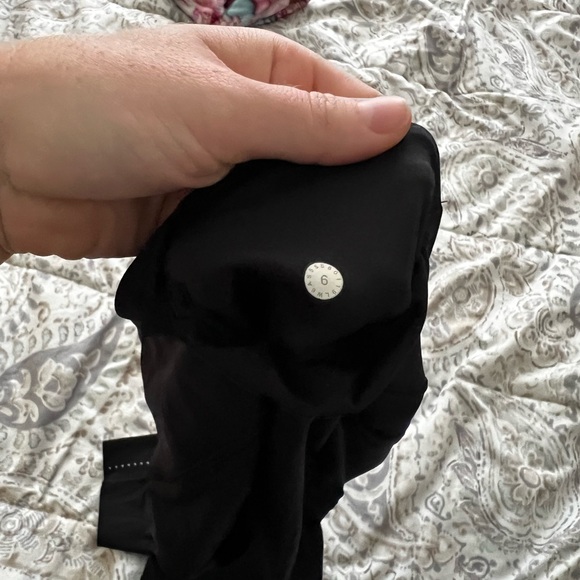 NWOT lululemon Fast & Free Crop 23” - Picture 3 of 3